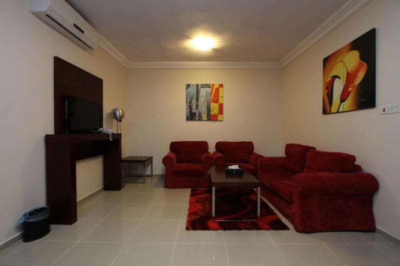 Nuzol Tala Hotel Khafji Exterior foto