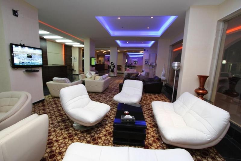 Nuzol Tala Hotel Khafji Exterior foto